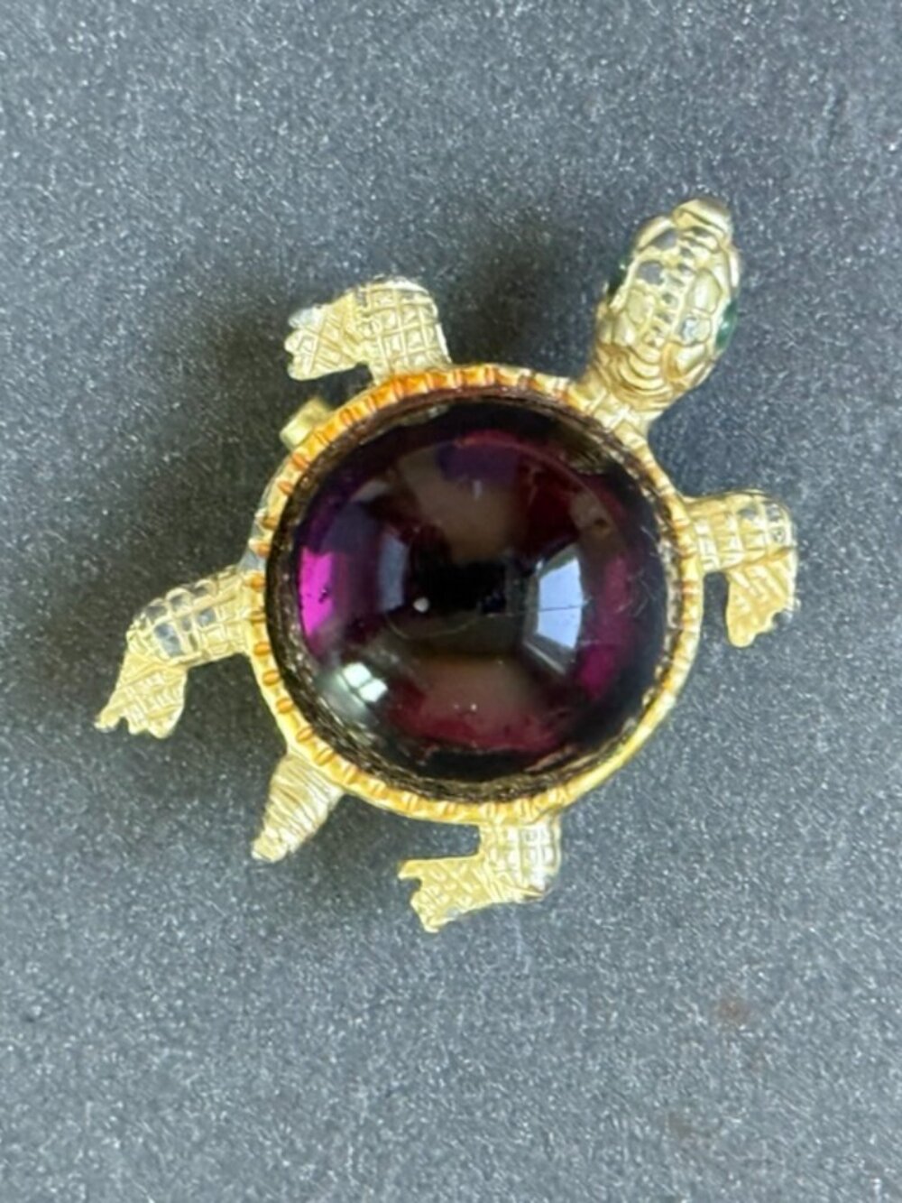 VINTAGE Figural Purple Jelly Belly Shell Turtle Brooch MCM Collectible